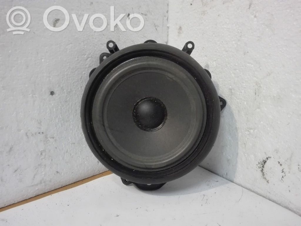 Audi A8 S8 D3 4E Altavoz de la puerta delantera 