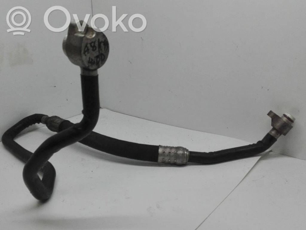 Audi A8 S8 D3 4E Ilmastointilaitteen putki (A/C) 
