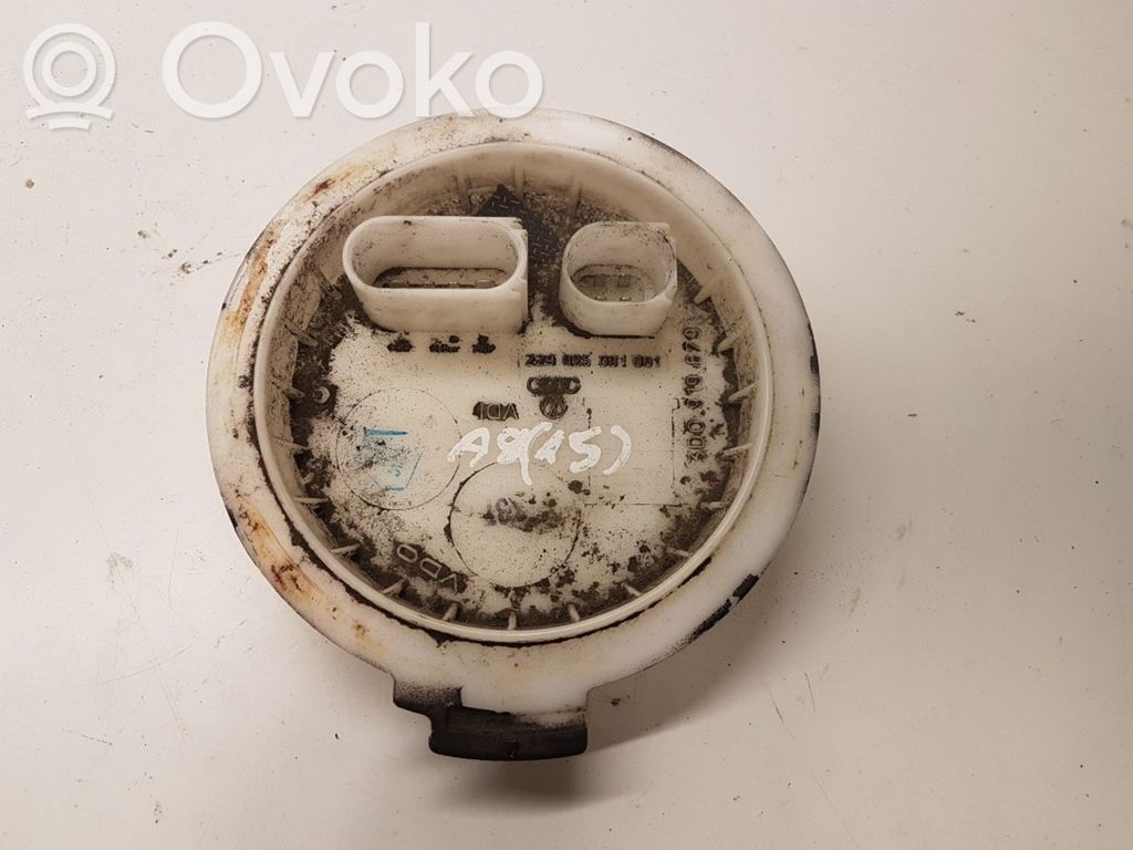Audi A8 S8 D3 4E Polttoainesäiliön pumppu 
