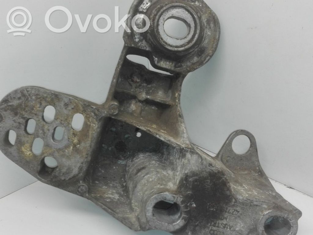 Audi A6 Allroad C5 Engine mounting bracket 