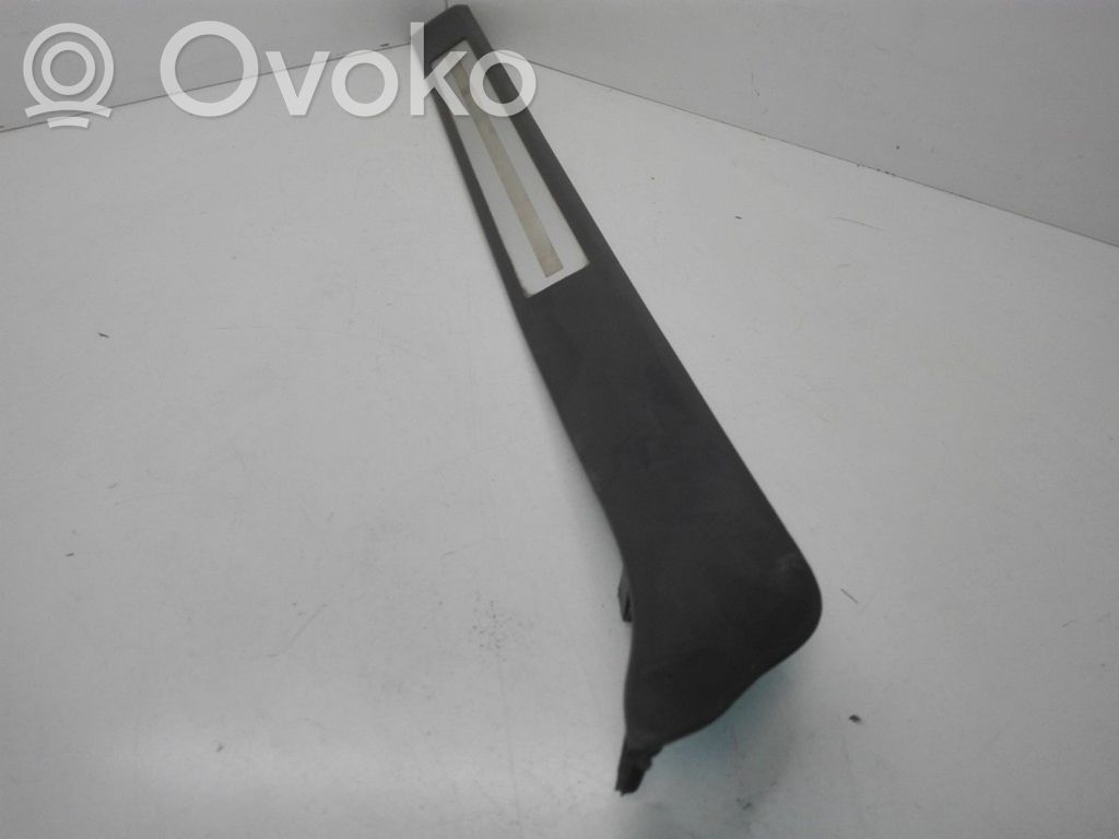 Audi A8 S8 D3 4E Moldura protectora del borde trasero 