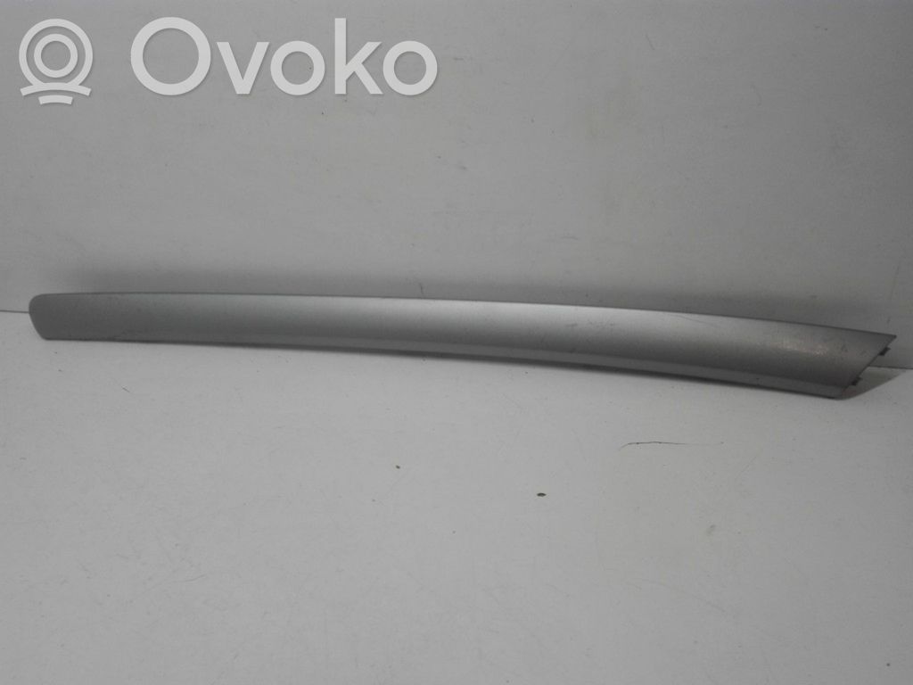 Audi A5 8T 8F Listwa tapicerki drzwi przednich 