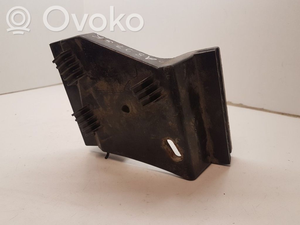 Audi A8 S8 D2 4D Rear bumper mounting bracket 