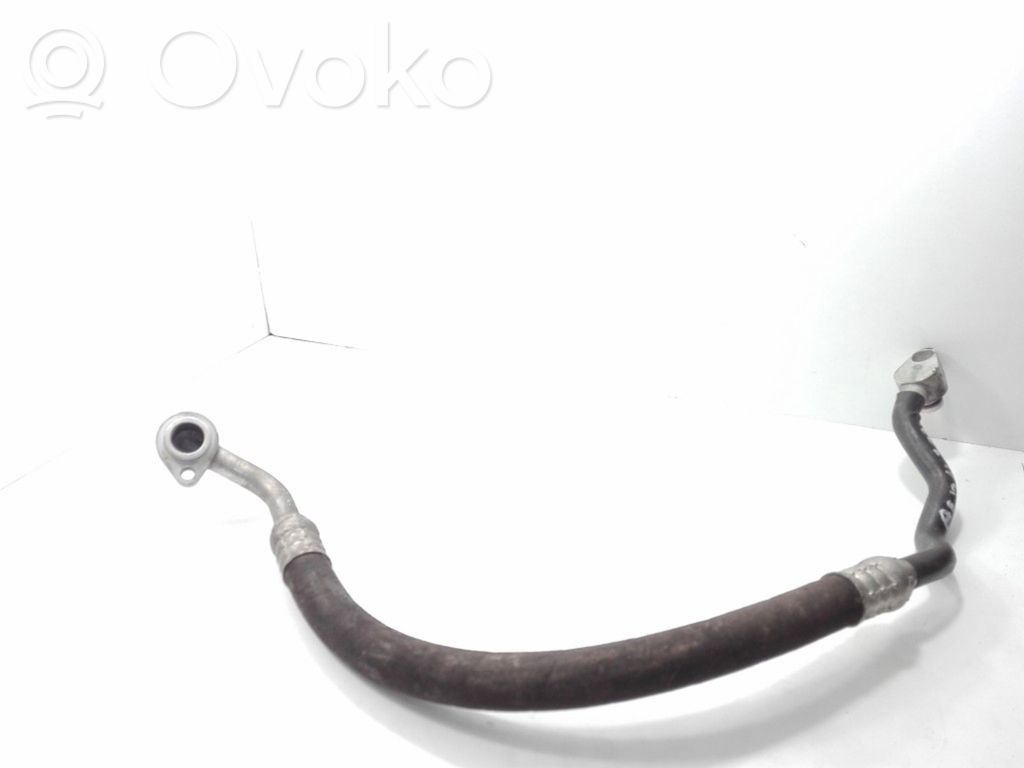 Audi A8 S8 D3 4E Ilmastointilaitteen putki (A/C) 