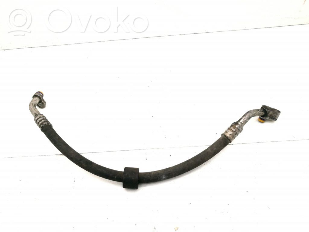 Audi A8 S8 D3 4E Ilmastointilaitteen putki (A/C) 