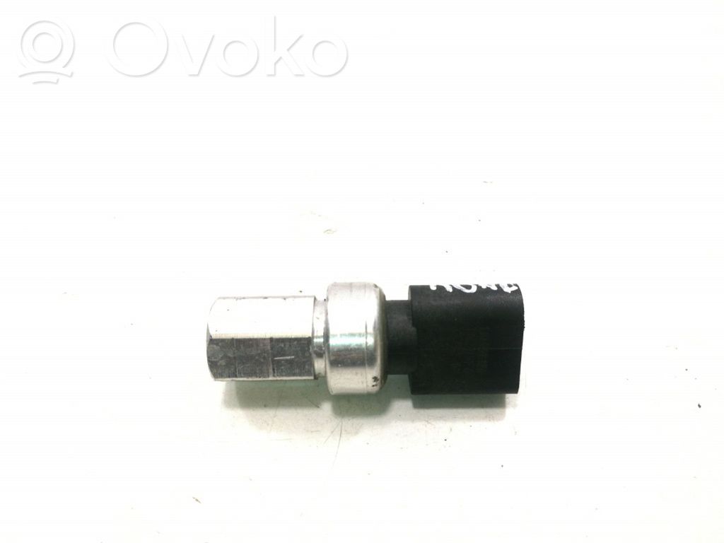 Audi Q7 4L Air conditioning (A/C) pressure sensor 