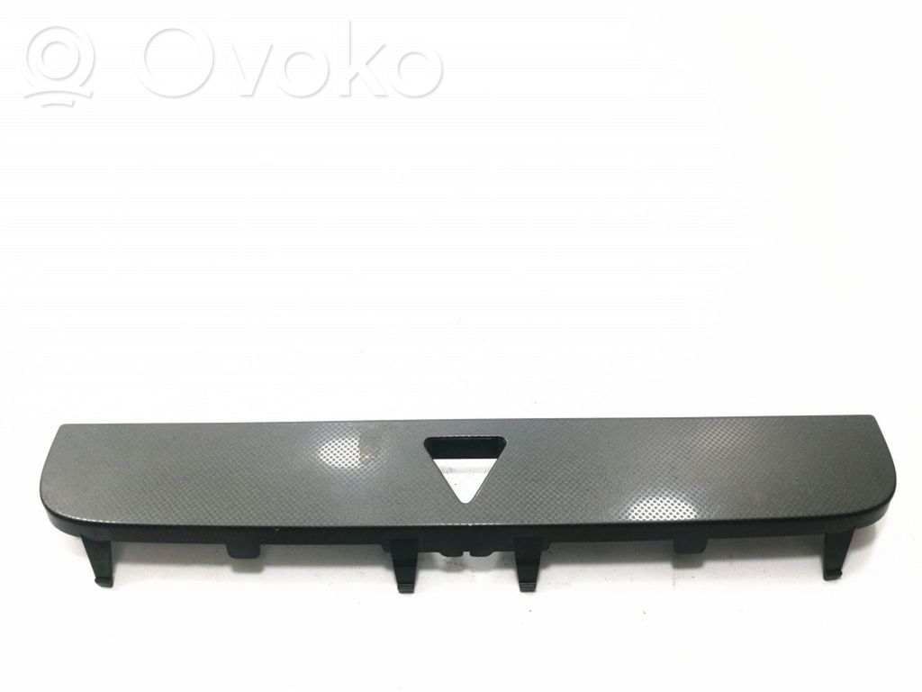Volkswagen PASSAT B6 Ornament bord 