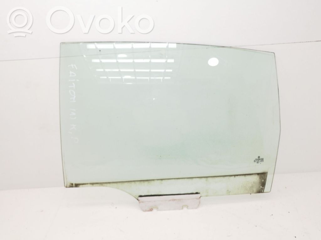 Volkswagen Phaeton Rear door window glass 