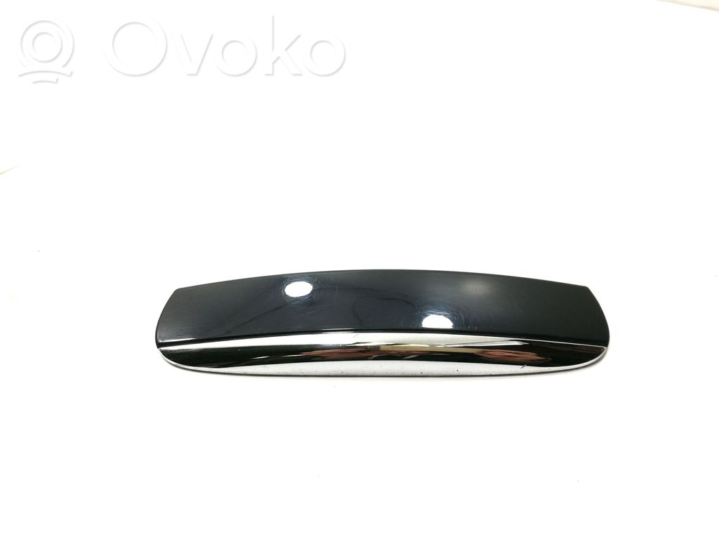 Audi A6 S6 C6 4F Front door handle cover 