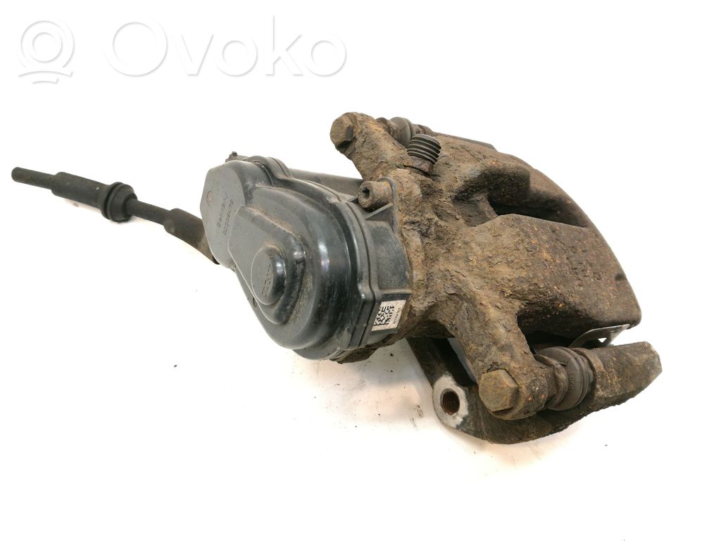 Audi A5 8T 8F Galinis suportas 