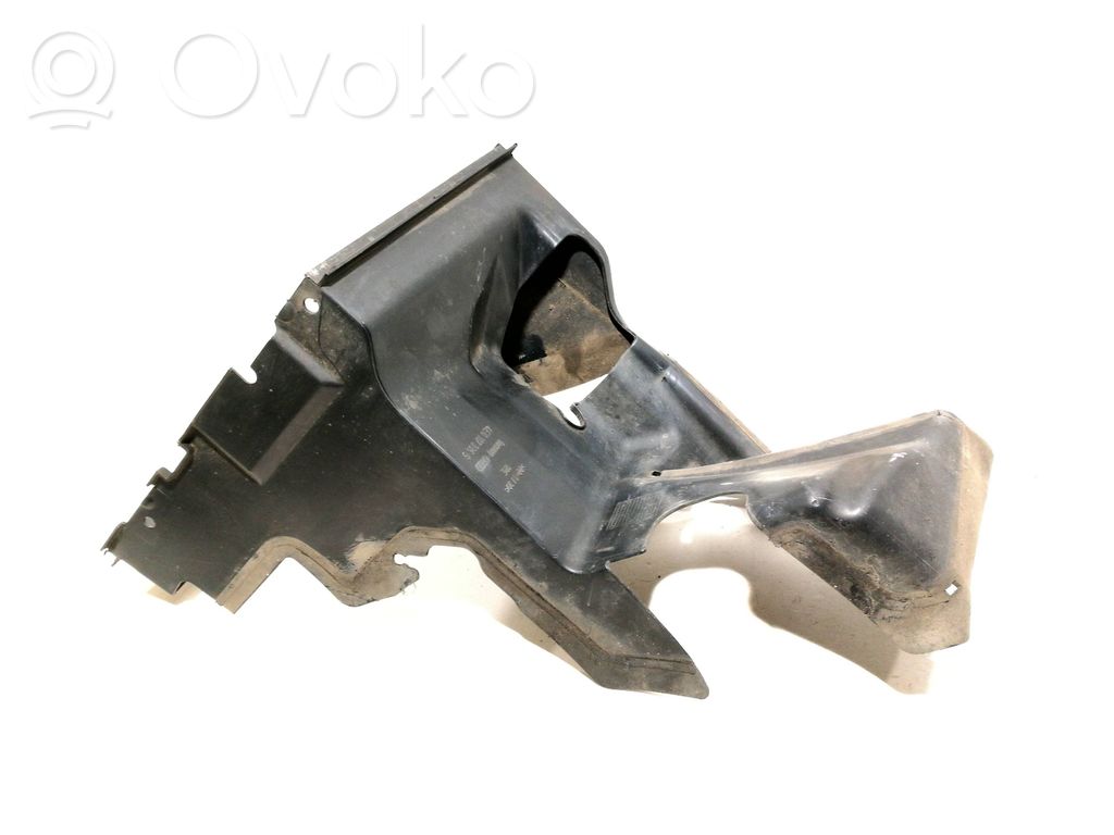 Audi A8 S8 D3 4E Interkūlera radiators 