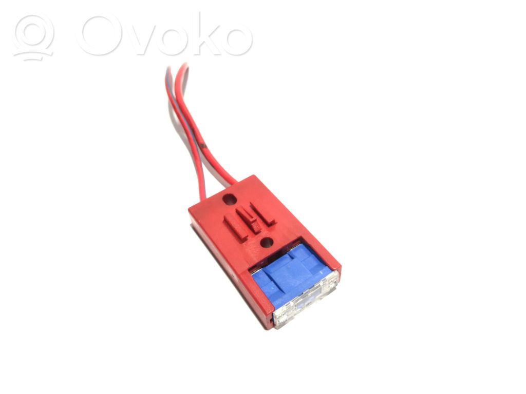 Saugiklis   8A0937530,PA66G,60A