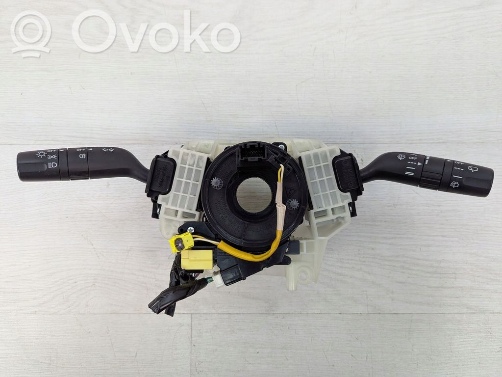 Mazda 3 II Wiper turn signal indicator stalk/switch 