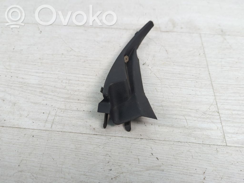 Engine compartment rubber   BBM451PB1