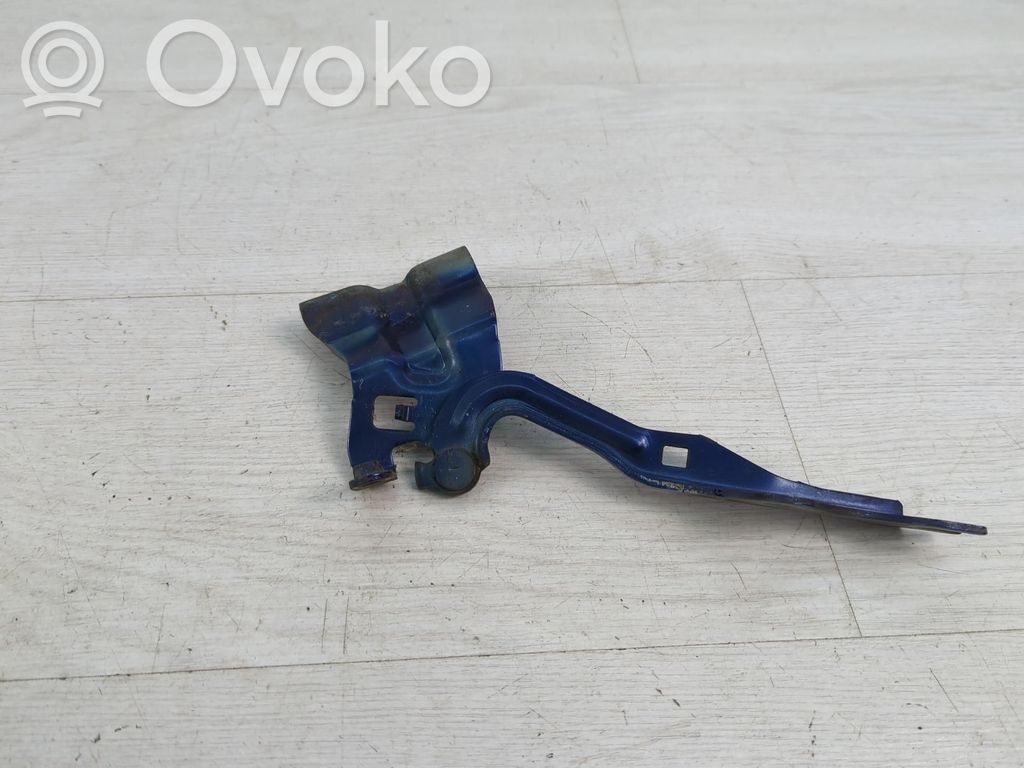 Engine bonnet/hood hinges   12985