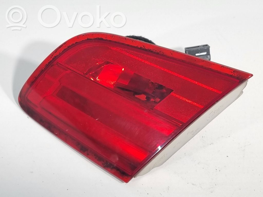BMW 3 E92 E93 Lampy tylnej klapy bagażnika 