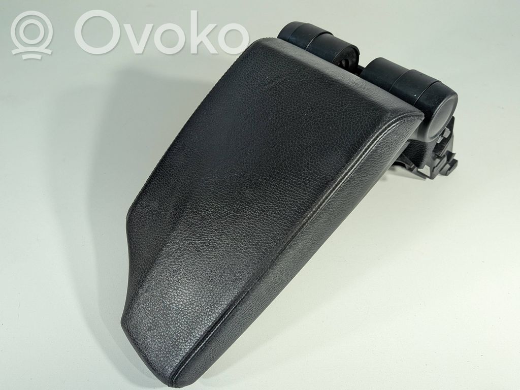 Armrest   9160935,9202341,25052011