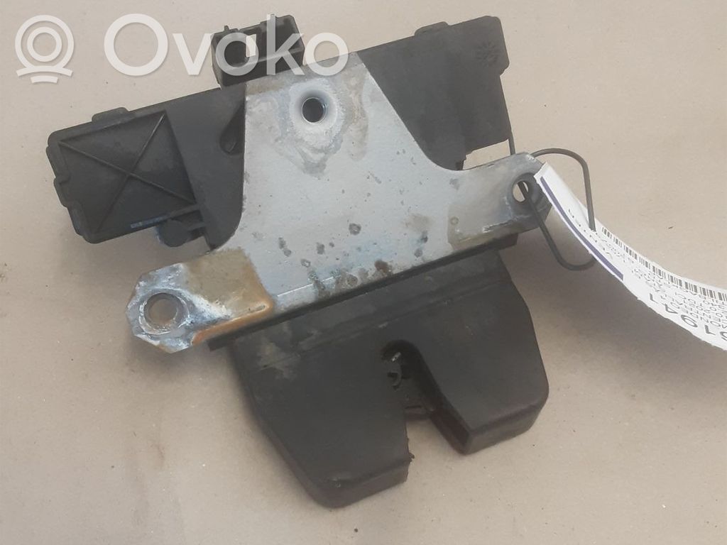 Ford Mondeo MK IV Silniczek / Siłownik zamka centralnego 