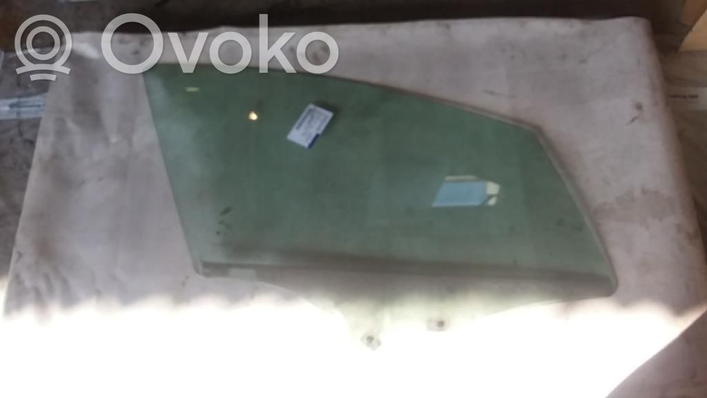 Peugeot 407 Listwa / Uszczelka szyby drzwi przednich