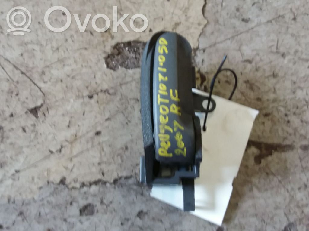 Etuoven sisäkahva