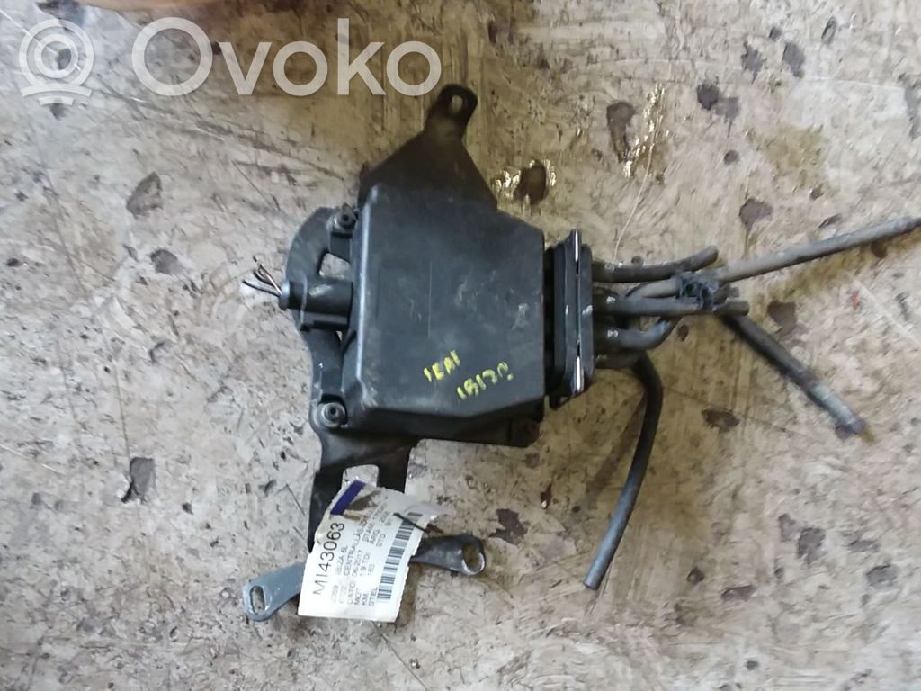 Seat Ibiza III (6L) Pompă vacuum închidere centralizată 