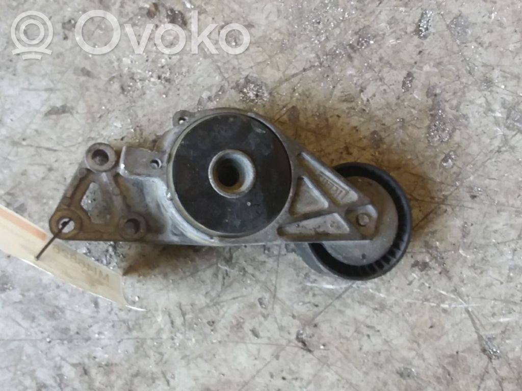Tensor de correa del alternador