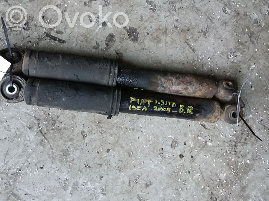 Stoßdämpfer hinten
