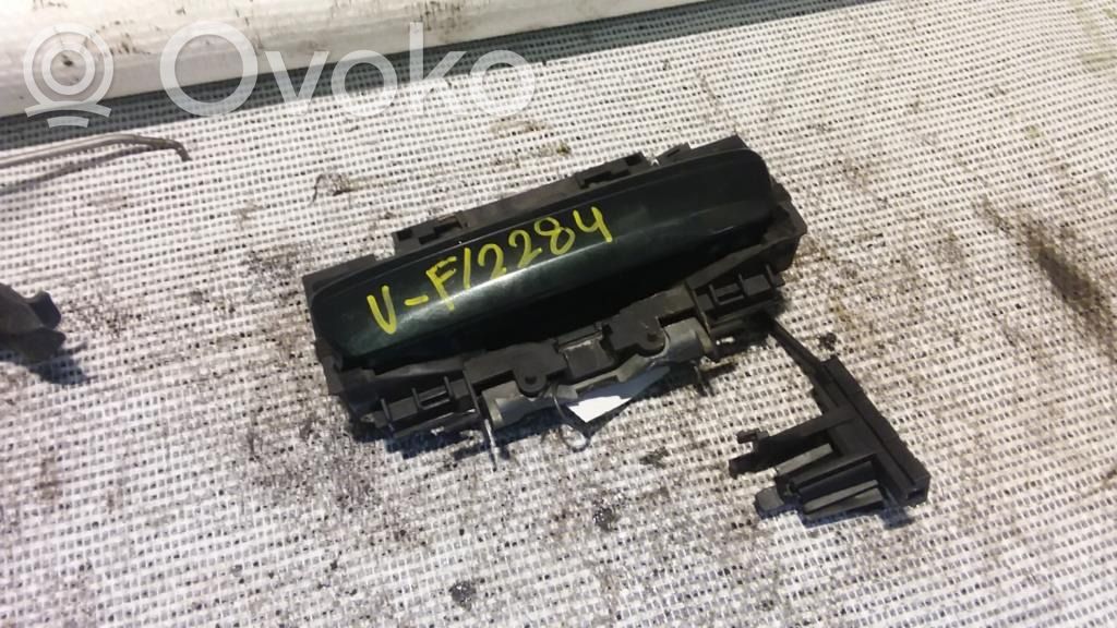 Poignée extérieure avant