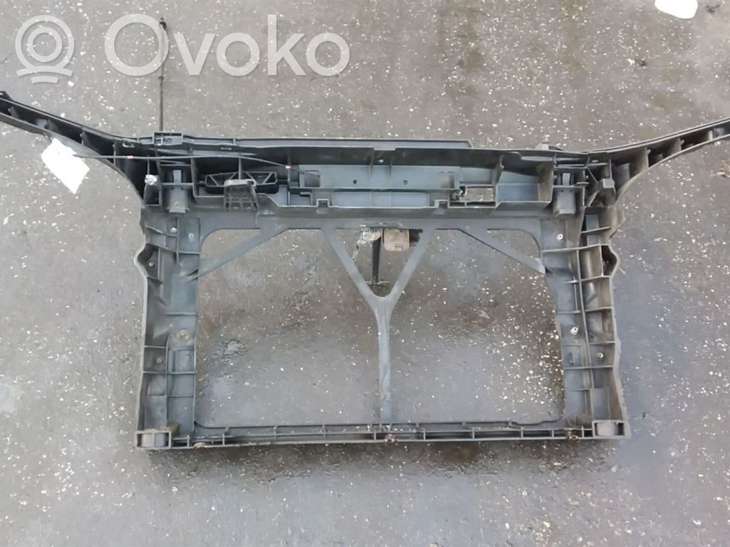 Mazda 3 I Radiatorių panelė 
