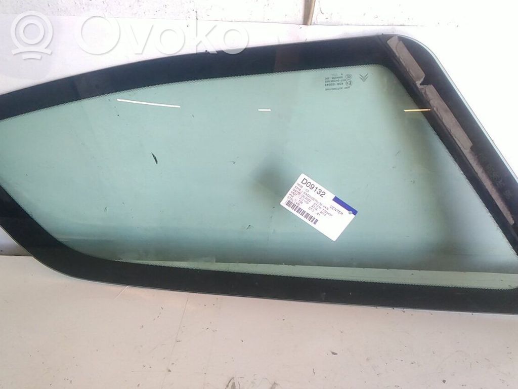 Rear side window   8569VY