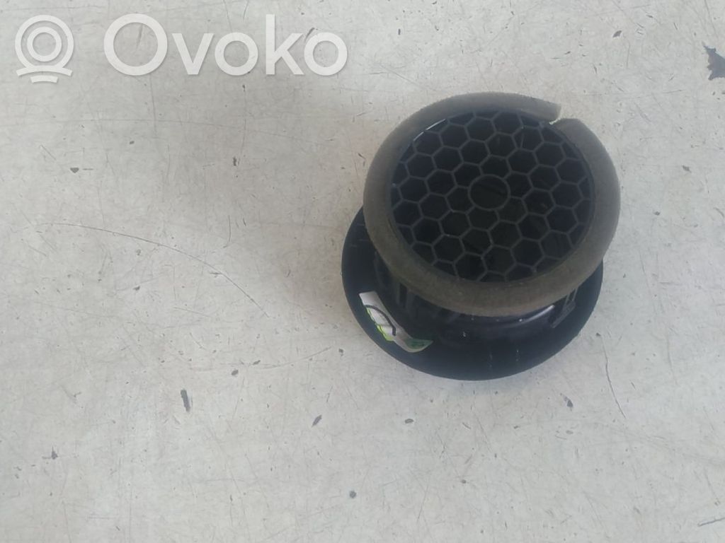 Rejilla de ventilación central del panel   687606325R