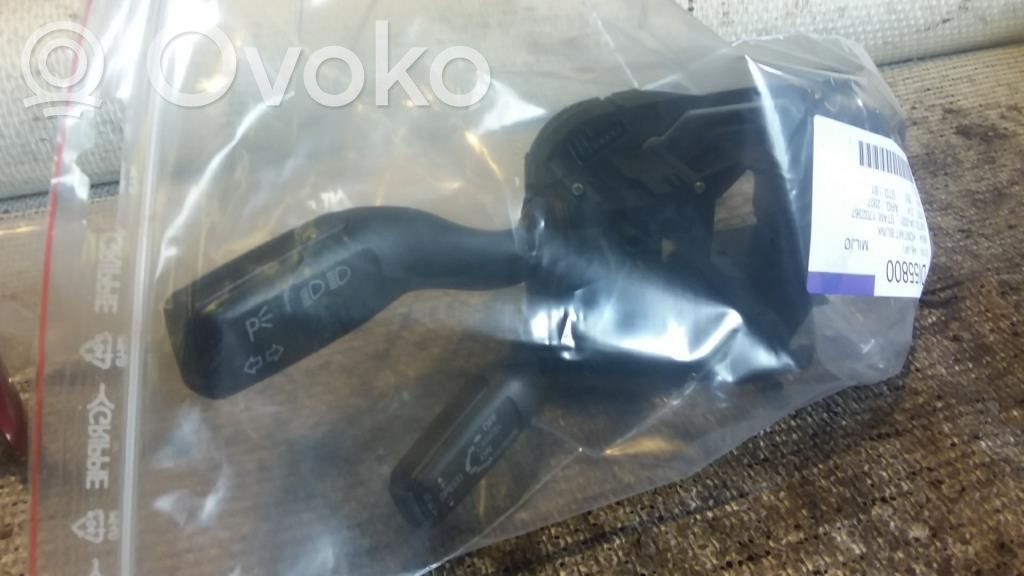 Audi A6 S6 C6 4F Bloc semnalizator și ștergător parbriz