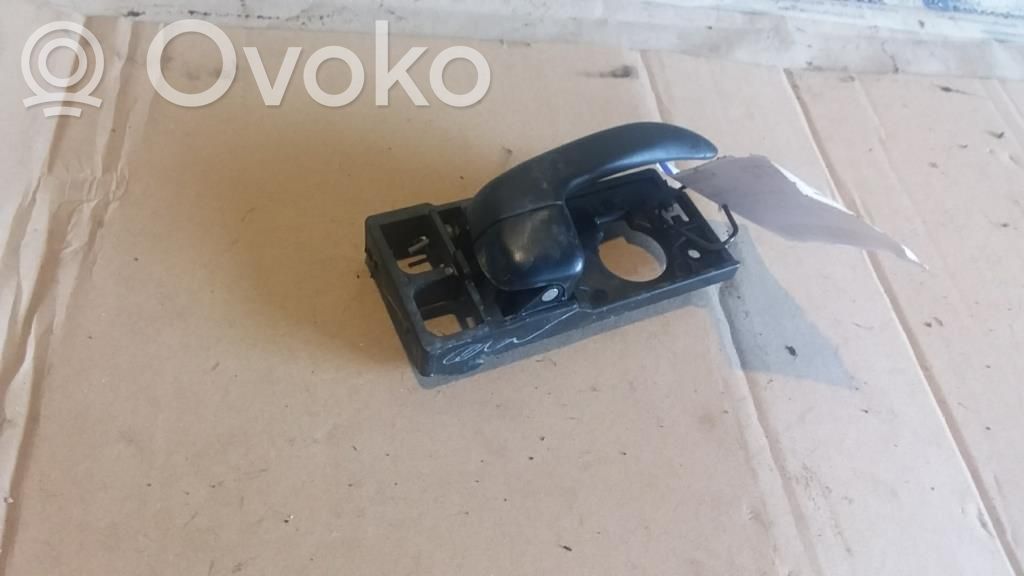 Hyundai i10 Mâner interior ușă față
