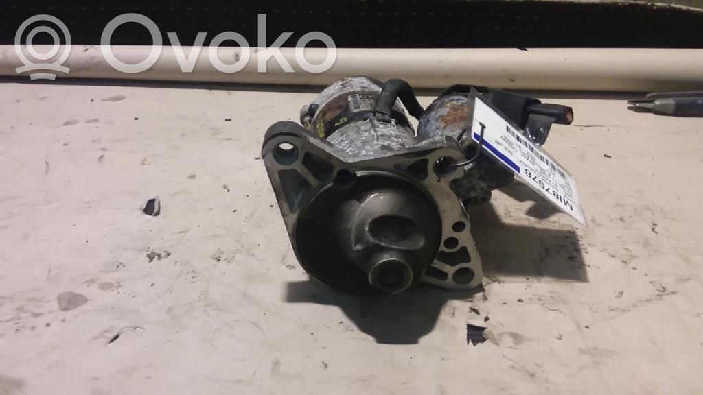 Motor de arranque   L81318400