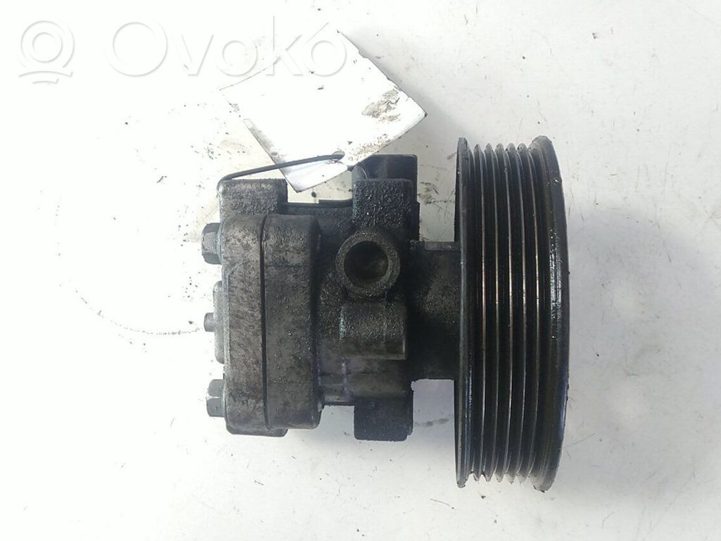 Bomba de dirección hidráulica   571002G230