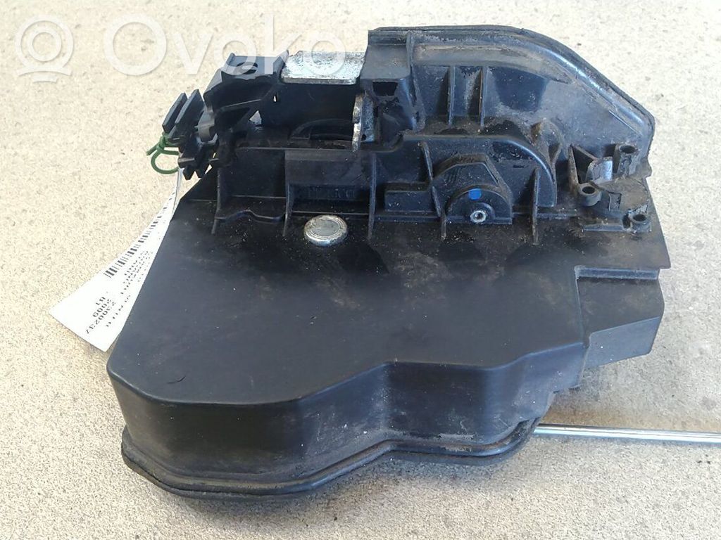 Stellmotor Zentralverriegelung   51217202146