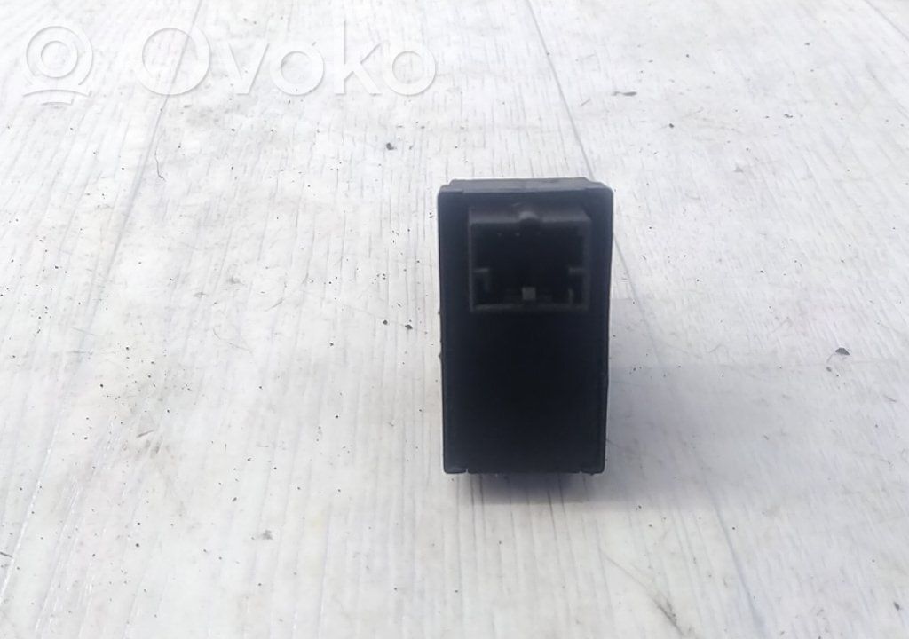 Fiat Punto Evo Przyciski szyb 