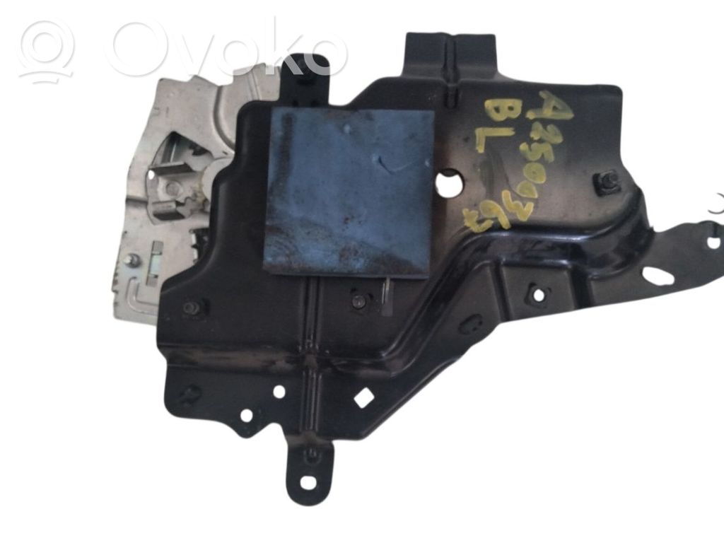 Motor de bloqueo de puertas   90504JX50C
