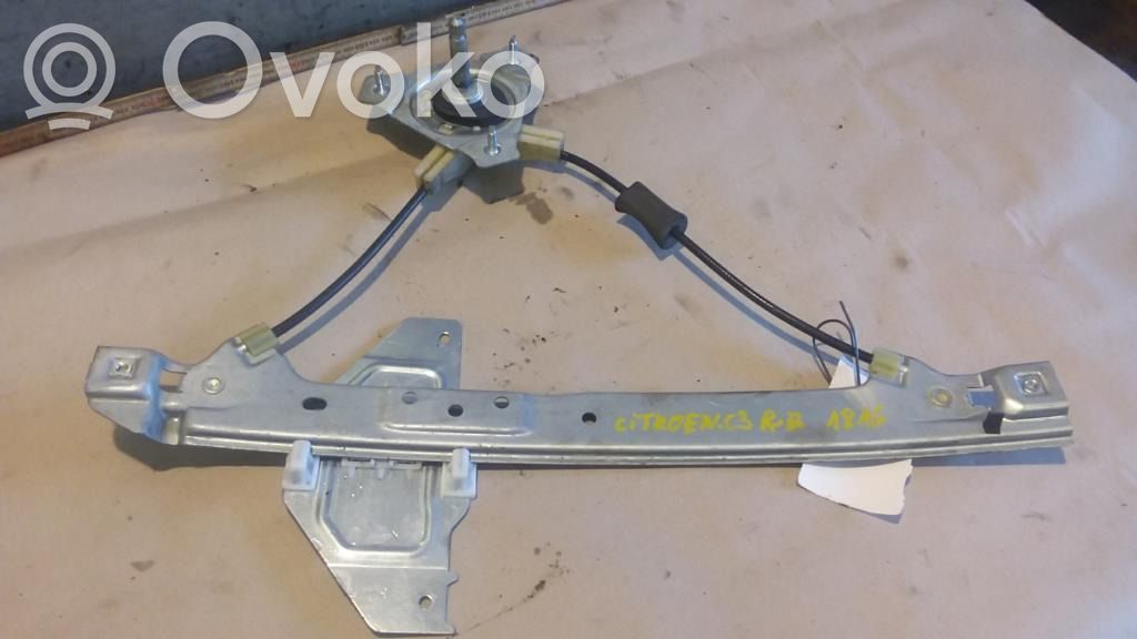 Regulador de puerta delantera con motor