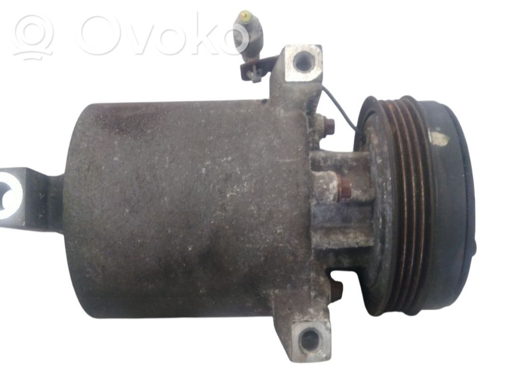 Suzuki Celerio Ilmastointilaitteen kompressorin pumppu (A/C) 
