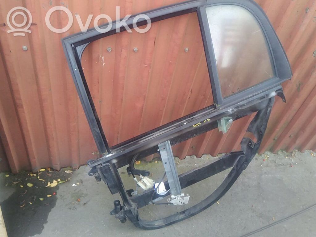 Regulador de puerta delantera con motor   A4547300546