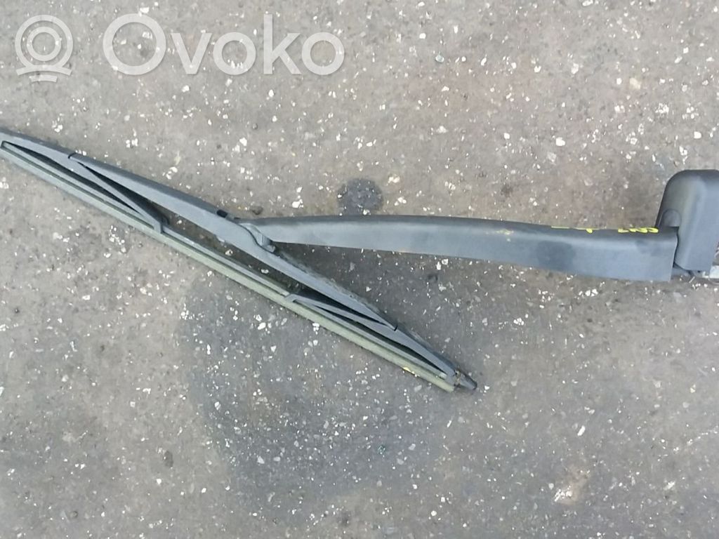 Mitsubishi Colt Braccio della spazzola tergicristallo anteriore