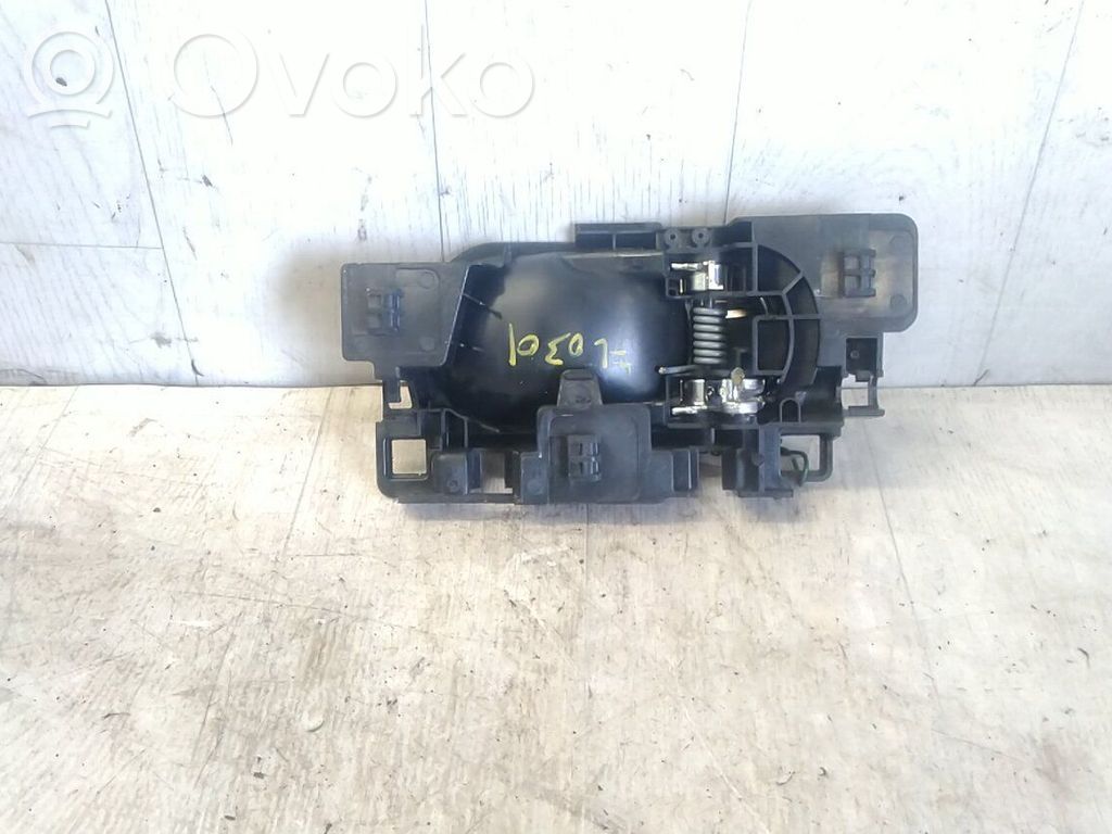 Manecilla interna puerta delantera   98012886VV