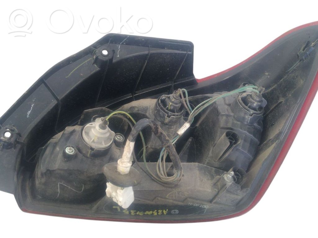 Lampa tylna   8330A779