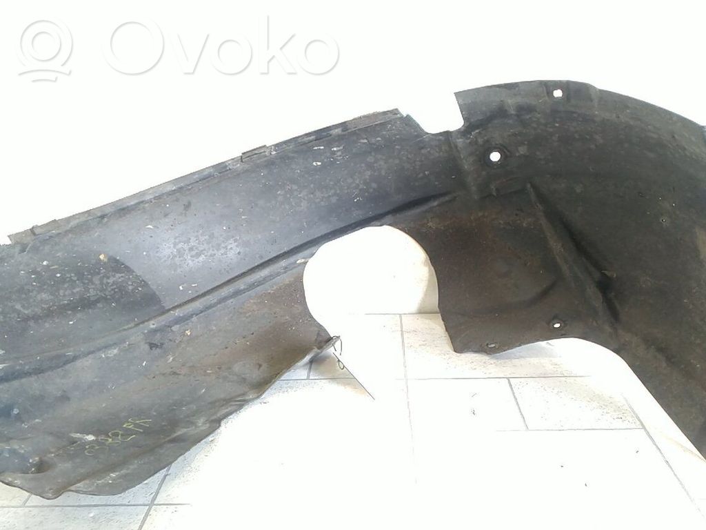 Ford Fiesta Rivestimento paraspruzzi passaruota anteriore 