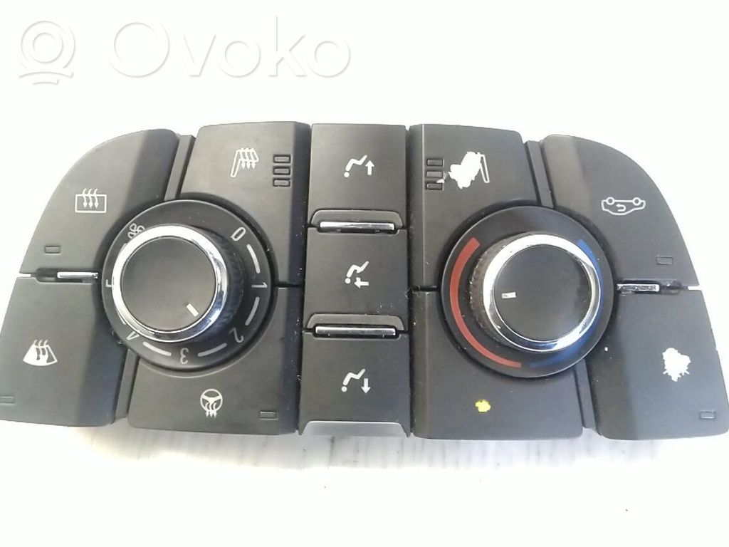 Opel Meriva B Climate control unit 
