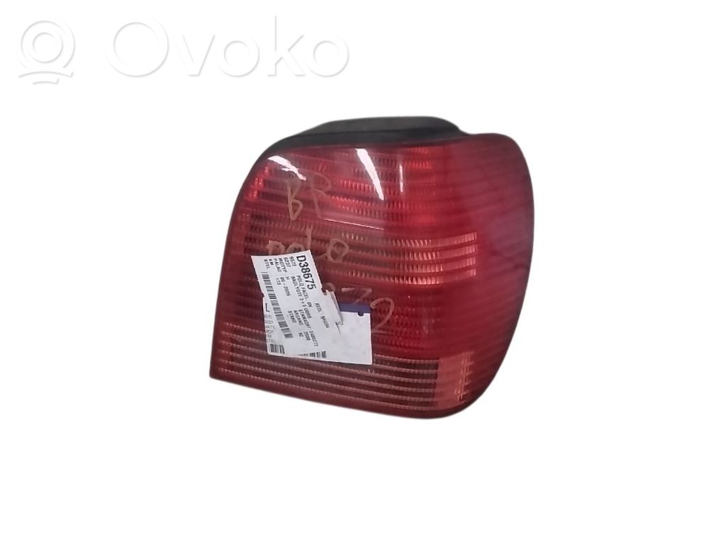 Volkswagen Polo III 6N 6N2 6NF Lampă spate în caroserie 