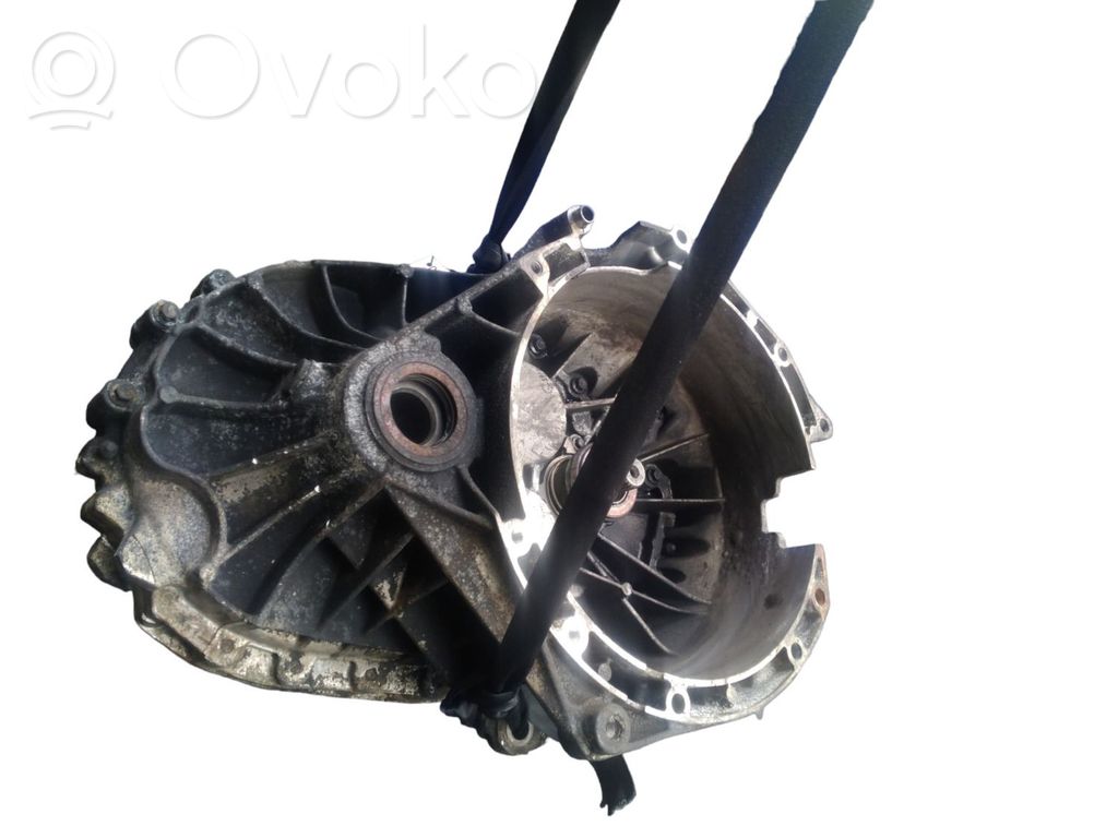 Ford Transit Custom Cutie viteze manuală cu 6 trepte 