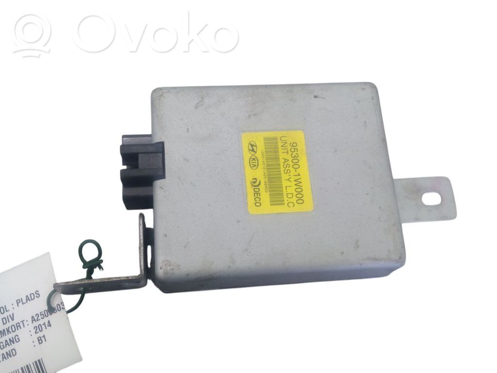 Sonstige Steuergeräte / Module   953001W00