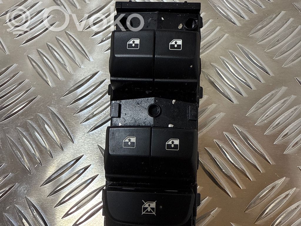 KIA Ceed Electric window control switch 